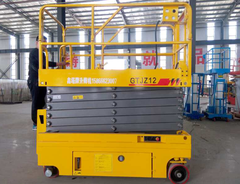12米國產(chǎn)配置電動(dòng)輪全自行式升降機(jī) 12米國產(chǎn)配置電動(dòng)輪全自行式升降機(jī)