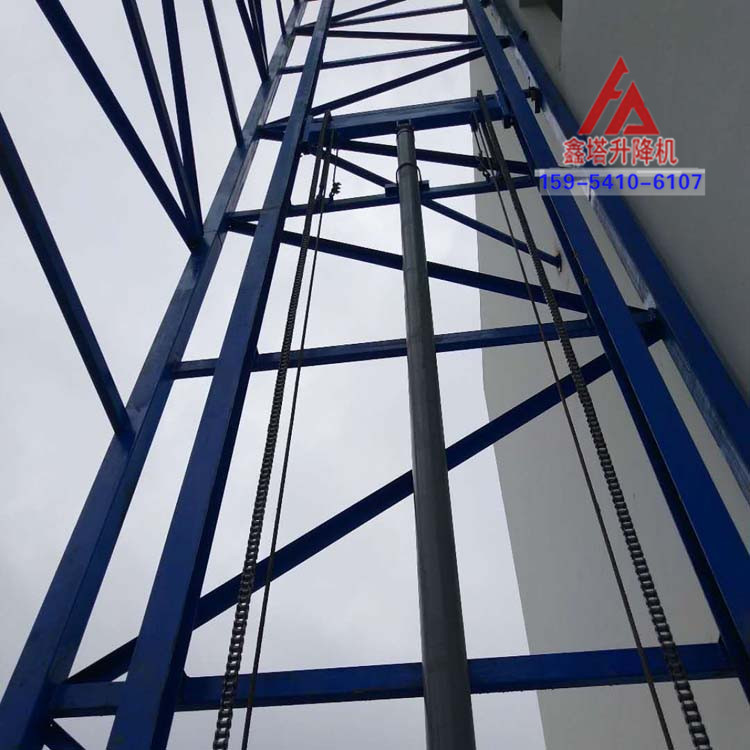 安裝在室外的導軌式升降貨梯 安裝在室外的導軌式升降貨梯