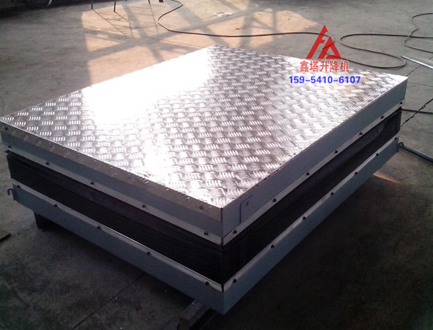 無障礙殘疾人升降平臺生產(chǎn)現(xiàn)場圖 無障礙殘疾人升降平臺生產(chǎn)現(xiàn)場圖