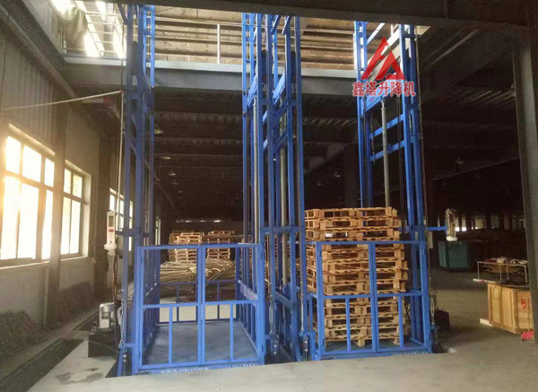 二層導軌式液壓貨梯 二層導軌式液壓貨梯